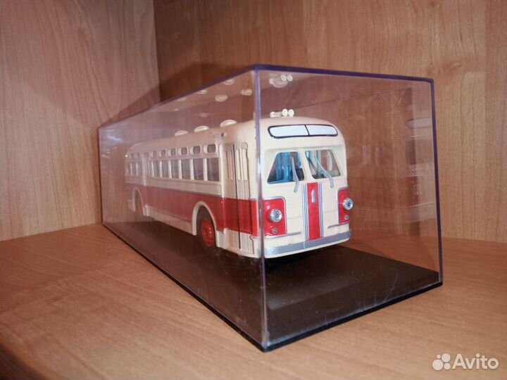 Модель автобуса зис 154 1:43