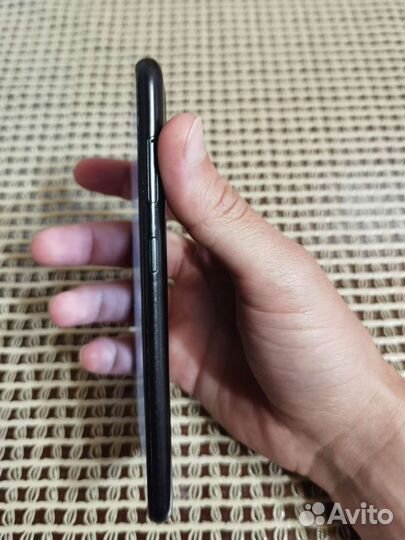 Samsung Galaxy A01, 2/16 ГБ