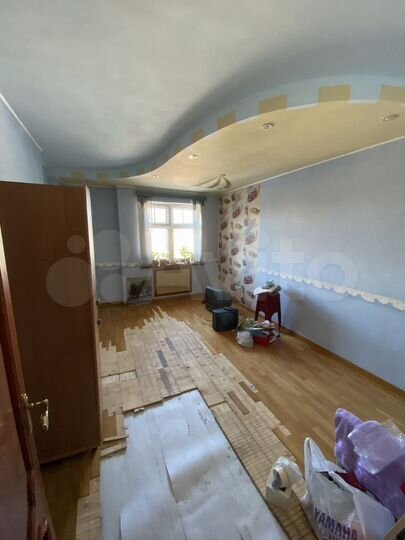 3-к. квартира, 106,8 м², 2/8 эт.