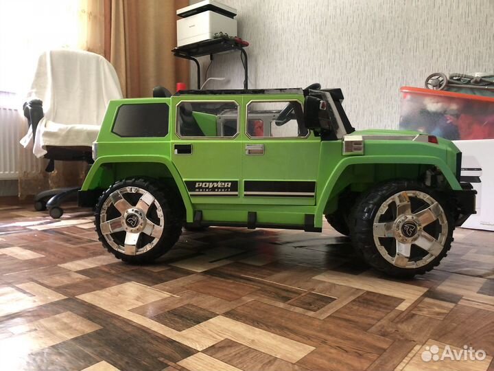 Детский электромобиль двухместный бу