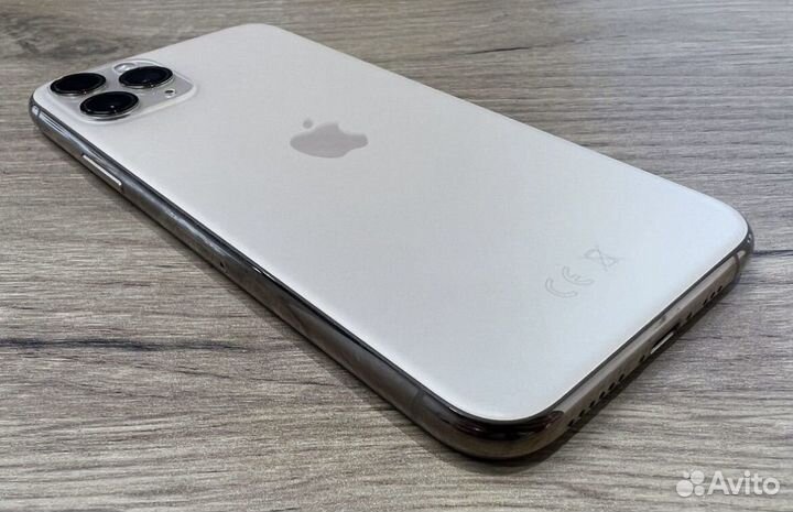 iPhone 11 Pro, 64 ГБ