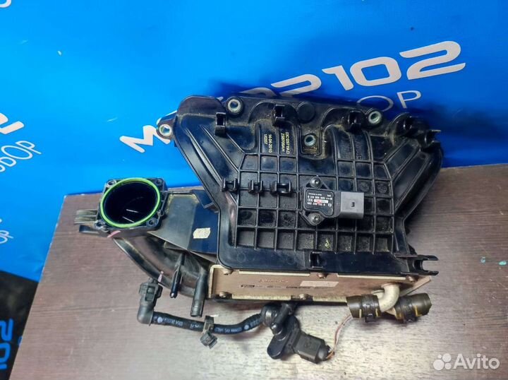 Впускной коллектор Volkswagen Jetta 6