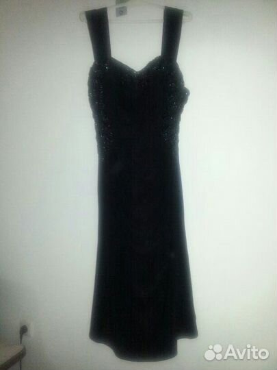 Вечернее платье с бисером