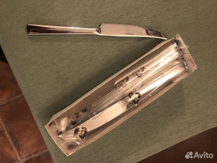 Ножи для стейка, для рыбы, столовые приборы