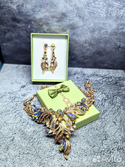 Набор Колье и серьги