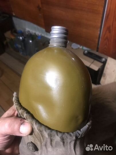 Фляжка армейская