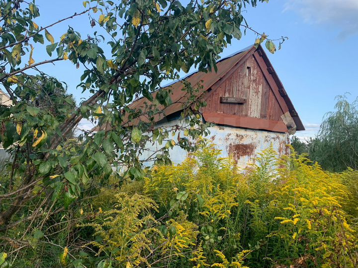 Дача 15,6 м² на участке 5 сот.