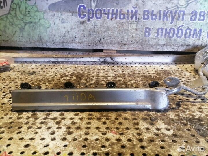 Рейка топливная (рампа) Nissan Tiida