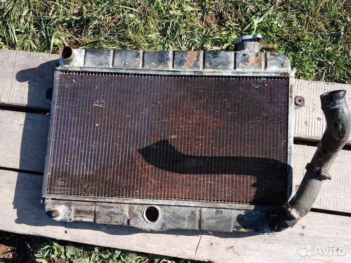 Запчасти на ниву, передний мост, капот, 5 дверь