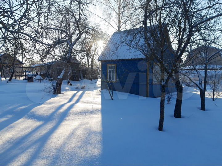 Дача 20 м² на участке 4 сот.