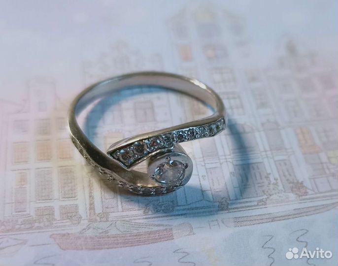 Серебряное кольцо