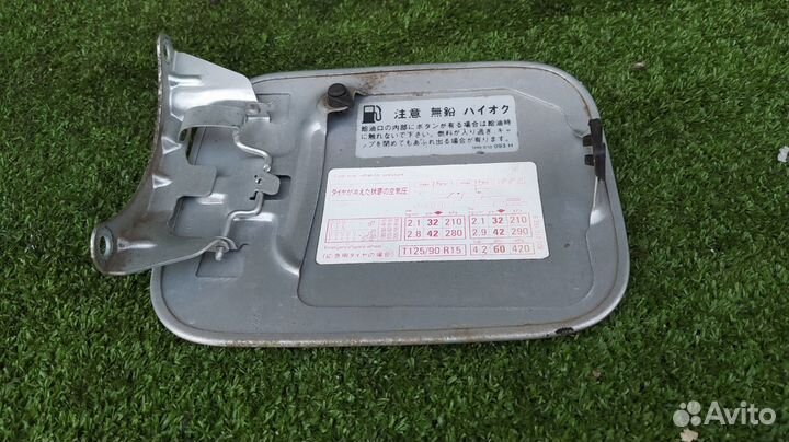 Лючок бензобака Audi A4 Avant B5 APS 2000