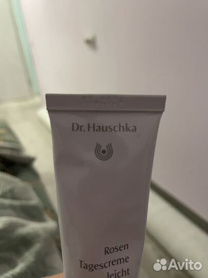 DR. hauschka Крем для лица Роза лайт