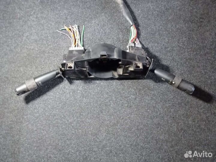 Переключатель поворотов и дворников Citroen Picass