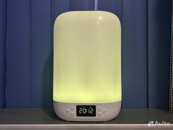 Блютуз колонка со светомузыкой