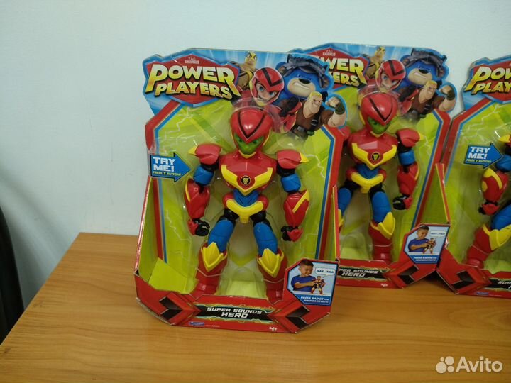 Оригинал Фигурка героя Аксель со звук. эффектами