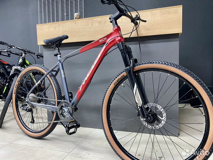 Новый алюминиевый велосипед