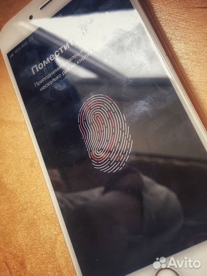 iPhone 8 Plus, 64 ГБ