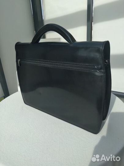 Женский кожаный портфель