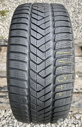 Pirelli Winter Sottozero 3 245/45 R18