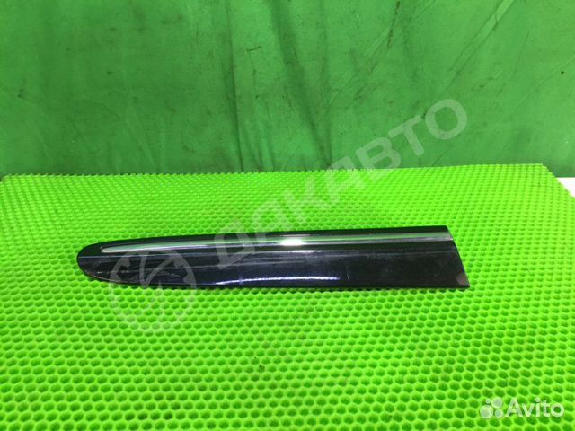Молдинг крыла задний правый Mercedes-Benz Clk