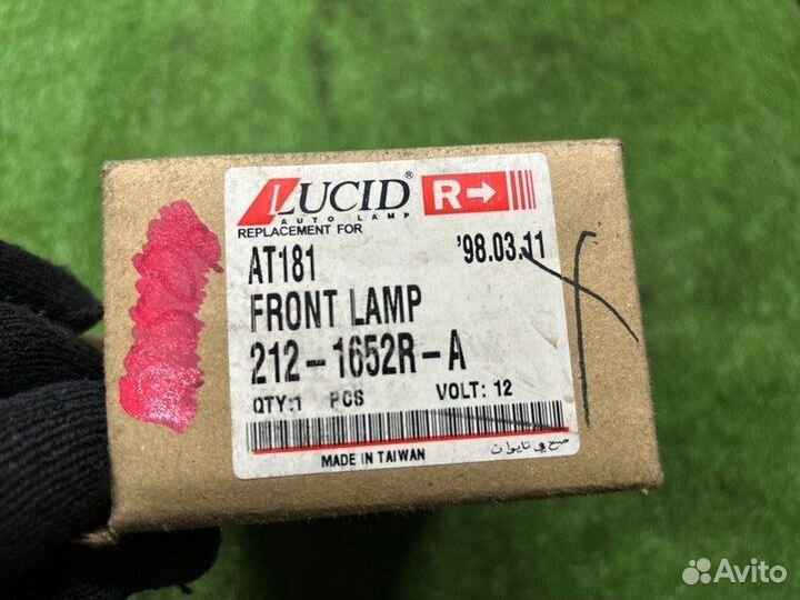 Повторитель поворота в бампер передний правый