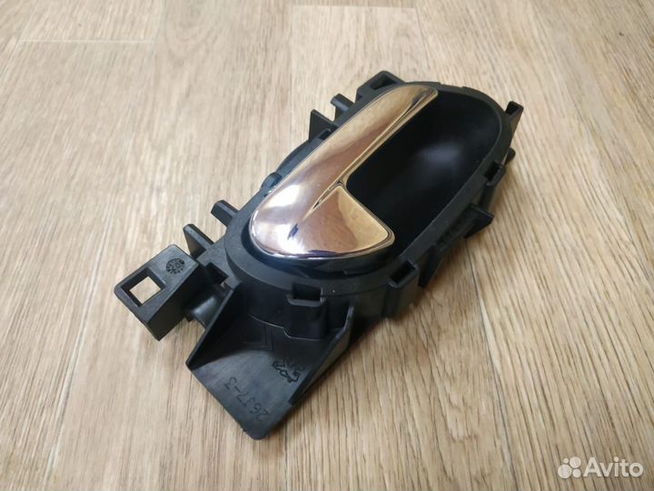 Ручка двери внутренняя правая Peugeot 308 / 408