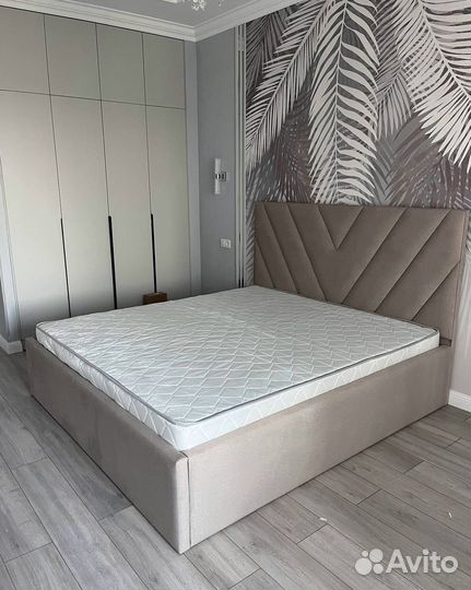 Кровать 180х200