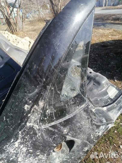 Задняя форточка LADA Granta