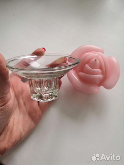 Свеча с подсвечником