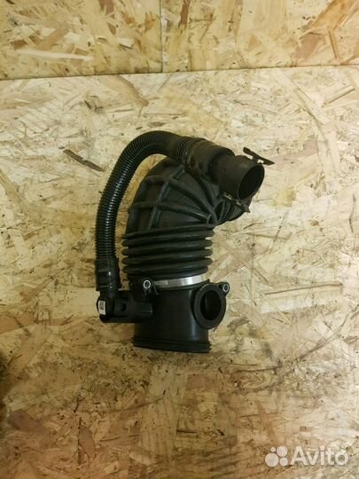 Трубопровод чистого воздуха bmw g11 g12 g30 x5 g05