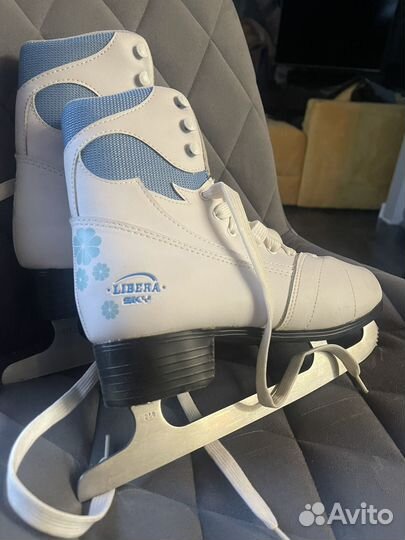 Коньки фигурные женские 40 размер