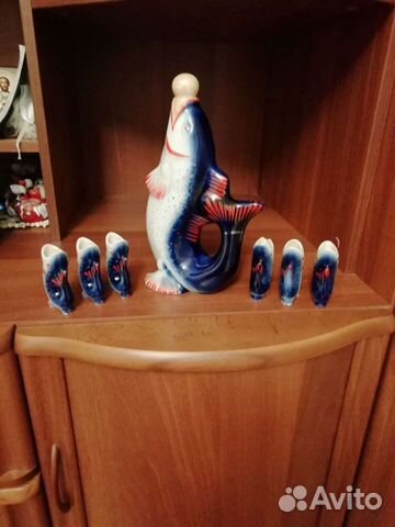 Графин штоф и 5 рюмок фарфор Рыба