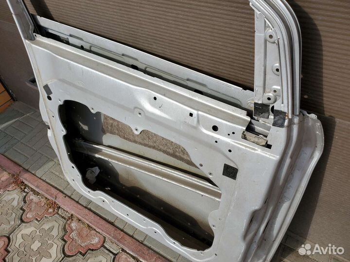 Ford Kuga 1 левая передняя дверь