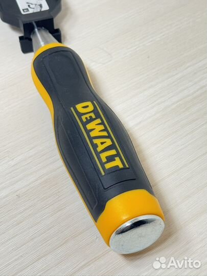 Стамеска по дереву (25мм) Dewalt dwht16858