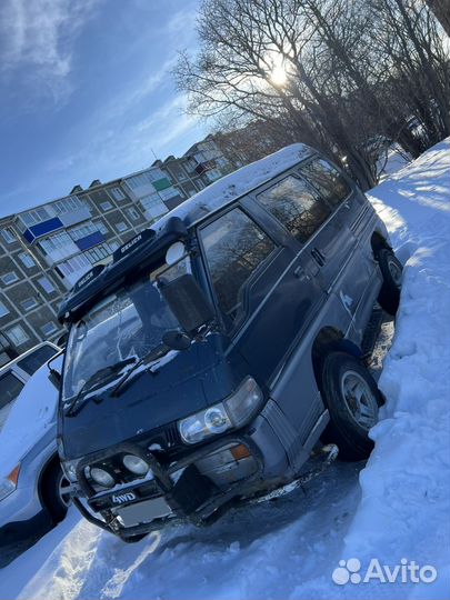 Mitsubishi Delica 2.5 AT, 1991, 323 393 км
