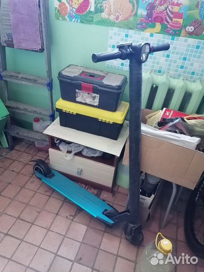 Самокат взрослый электрический бу