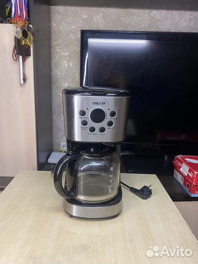 Капельная кофеварка dexp