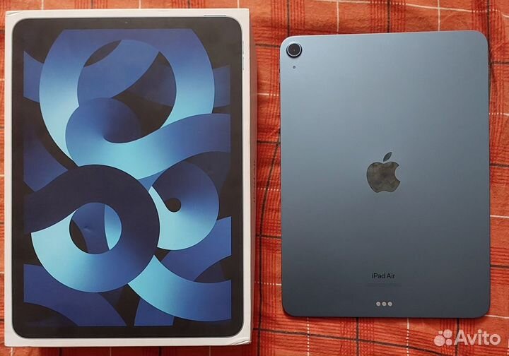 Планшет Apple iPad air 5 2022