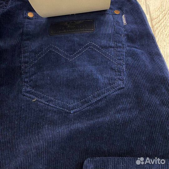 Вельветовые брюки Montana