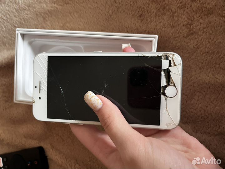 Телефон iPhone 7 128gb