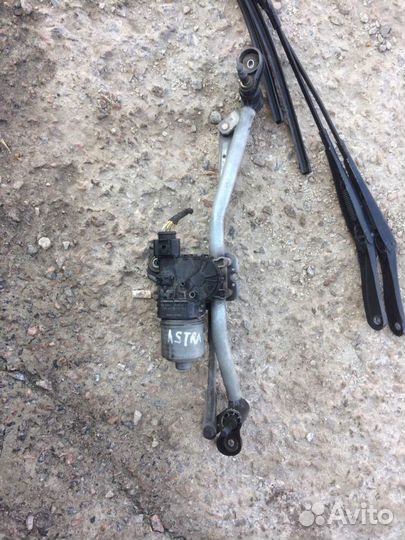Трапеция дворников опель Астра H в сборе