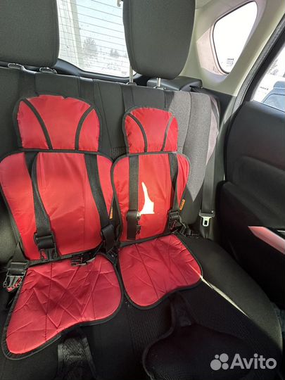 Детское автокресло бескаркасное