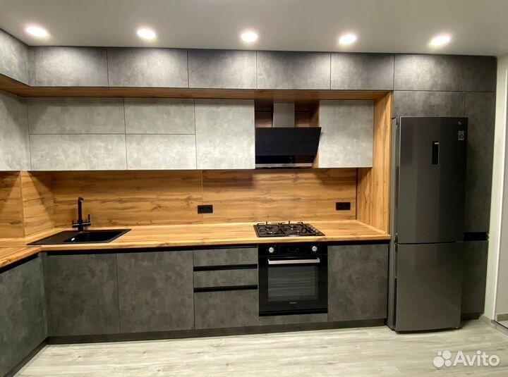 Кухонный гарнитур 