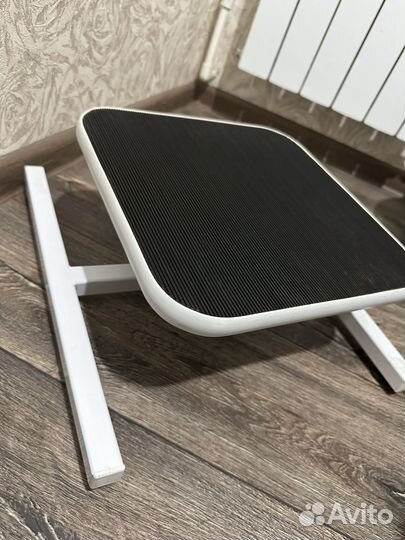 Подставка и ванночка для педикюра