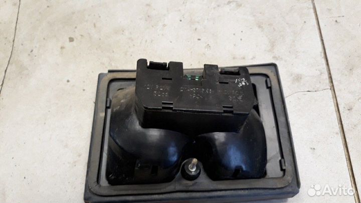 Фонарь внутренний левый