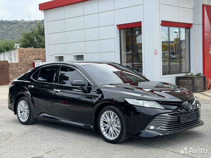 Toyota Camry 2.5 AT, 2019, 155 000 км