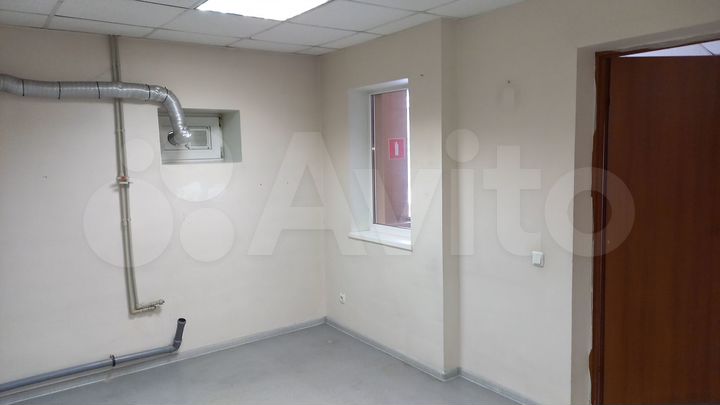 Офисные помещения, 216.4 м²