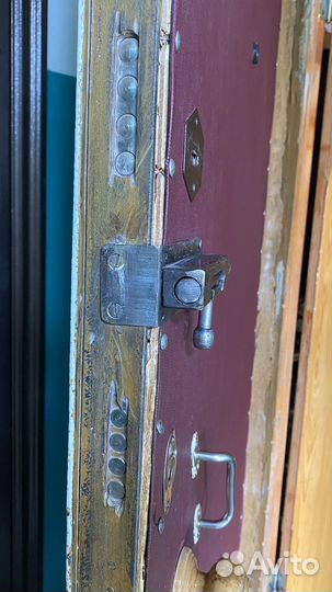 Дверь входная железная
