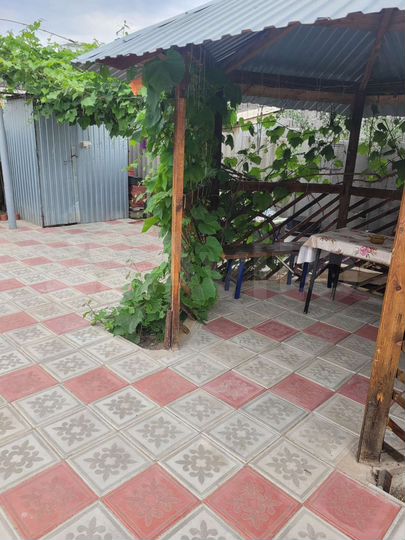 Комната 81 м² в 3-к., 1/1 эт.